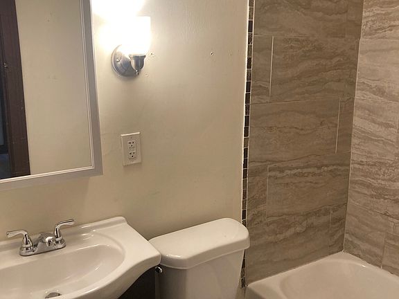 4th image of 259 Carolina St