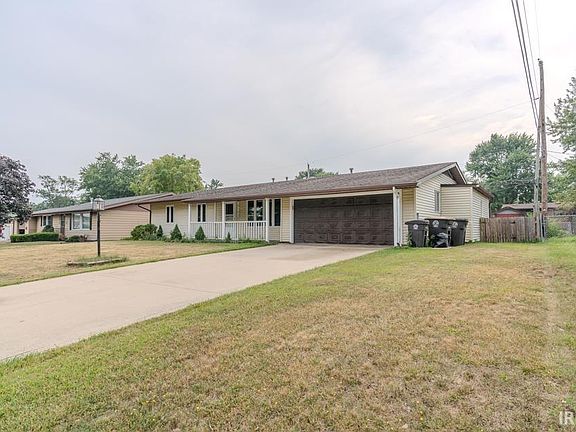 2nd image of 6103 Beaumont Dr