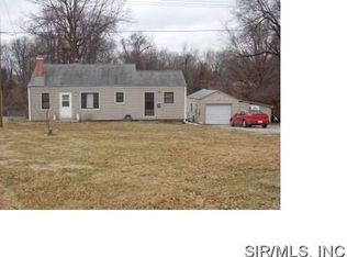 35 Circle Dr, Cottage Hills, IL