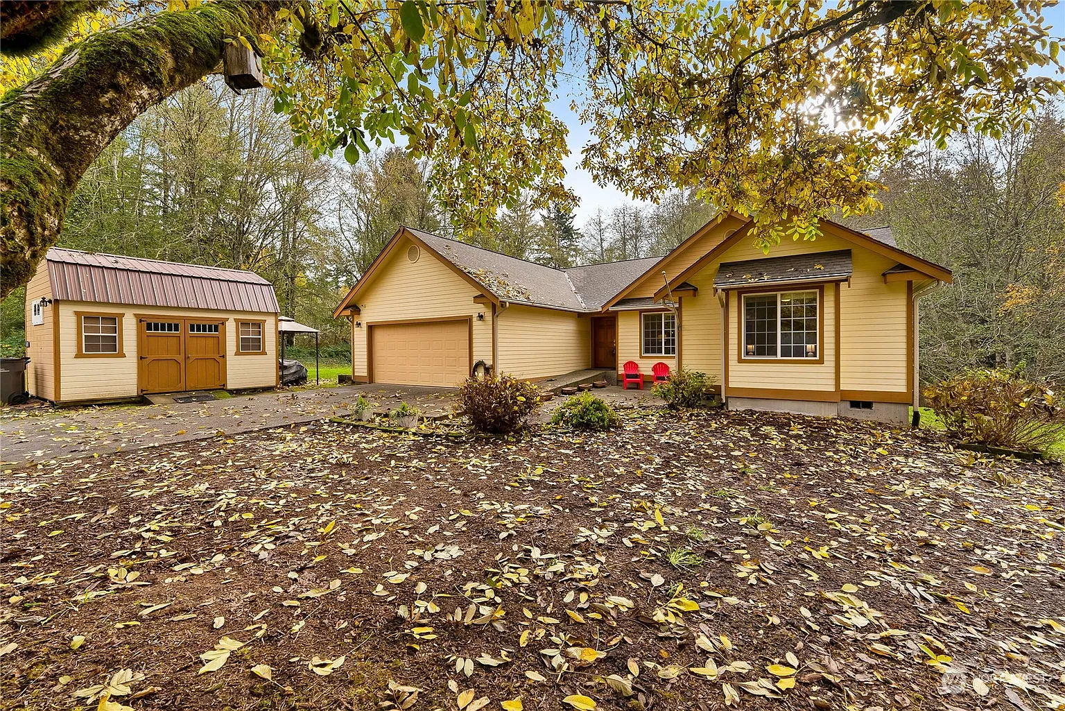 682 SW Birch Road photo 1