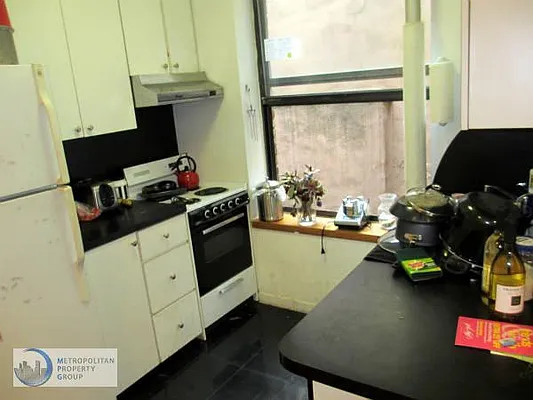 Rented by Metropolitan Property Group | media 23