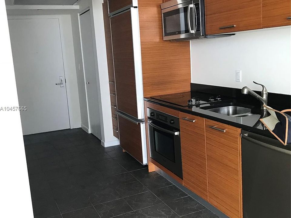 2nd image of 50 Biscayne Blvd APT 5203