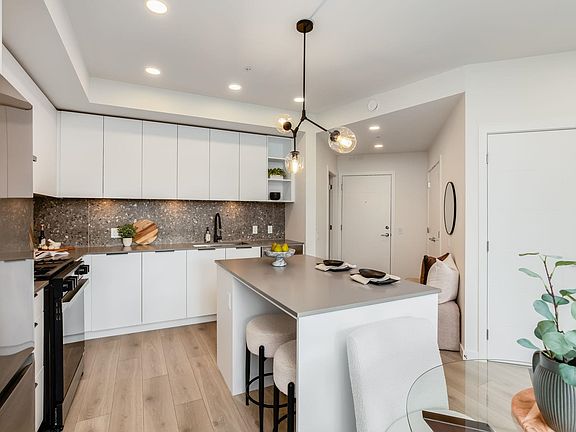 4th image of 7936 206th St #402