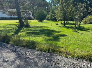 8 Taylors Ln, Johnsonville, NY 12094