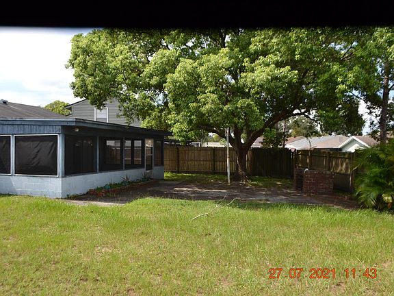 3rd image of 7015 Monterron Ln