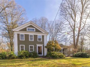 414 Lovely St, Avon, CT 06001