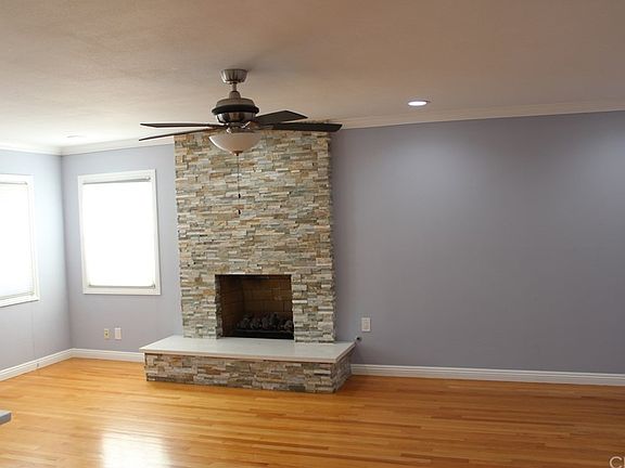 2nd image of 3619 W 225th St