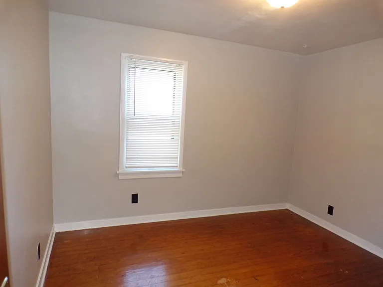 1030 Florida St — Photo 14