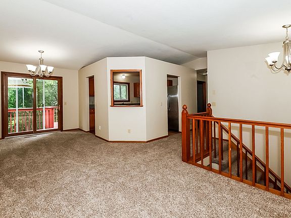 5th image of 14601 Westcliffe Dr