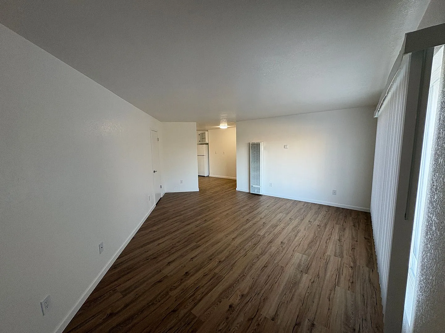 Walnut Ave — Photo 3