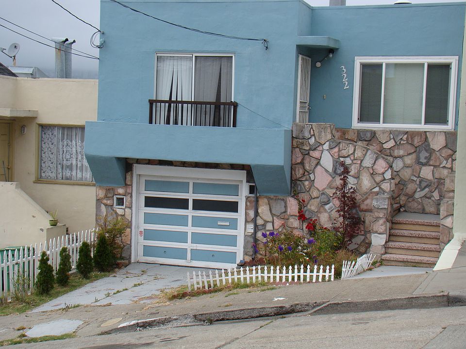 1st image of 322 Bridgeview Dr