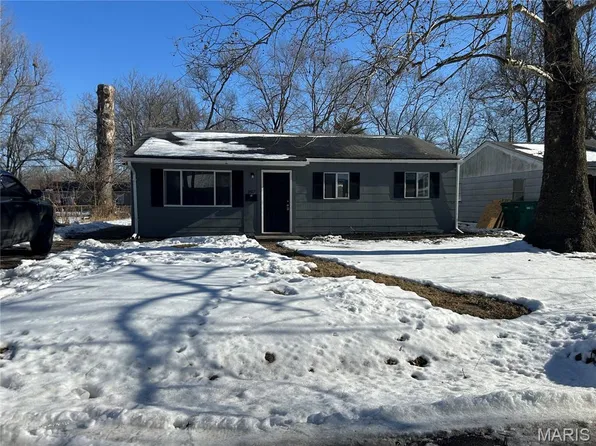 1417 Richard Dr, Cahokia, IL 62206