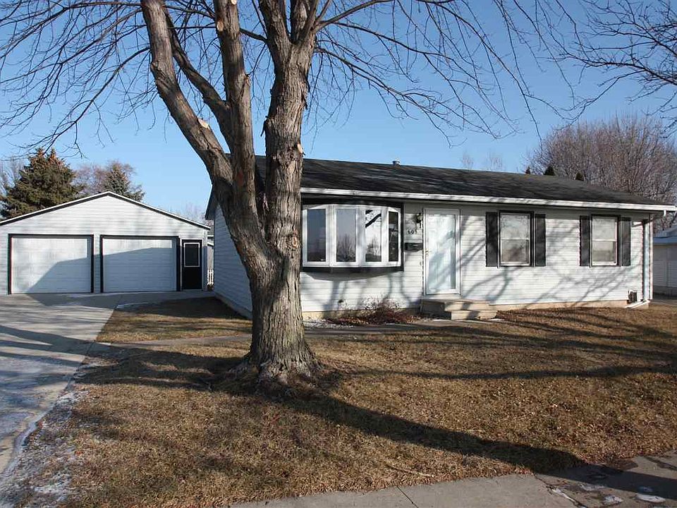 1st image of 603 E San Marnan Dr