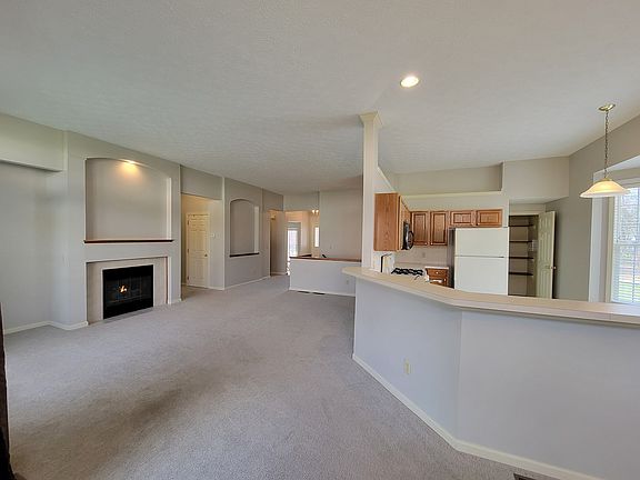 4th image of 1519 Southpointe Cir NE