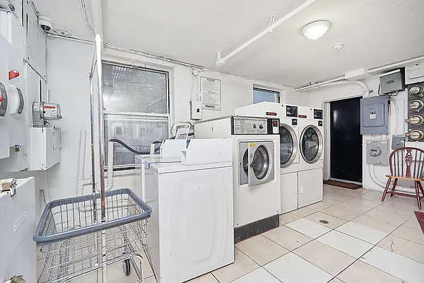 Rented by Keller Williams NYC | media 31