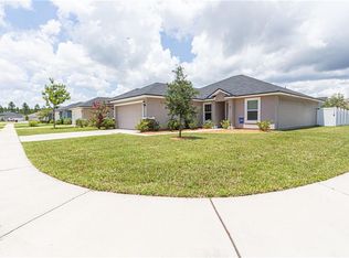 94061 Last Ln, Yulee, FL 32097
