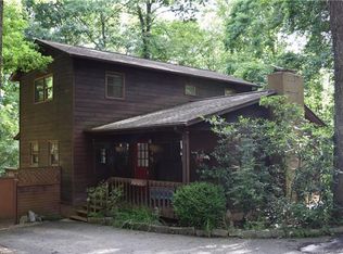 5 Raintree Ln, Arden, NC 28704