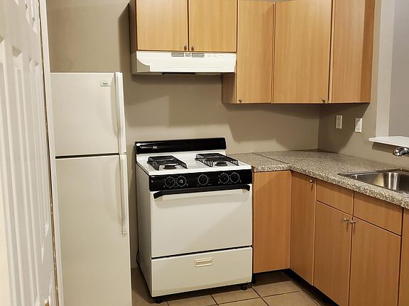4th image of 4718 W Flora St #15