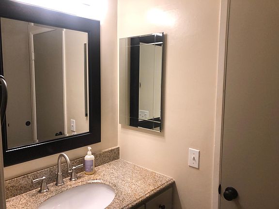 3rd image of 4600 Lamont St Unit 4-319