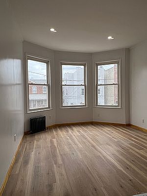 1st image of 1433 71st St APT 2