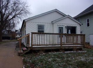1442 Forest Ave, Waterloo, IA 50702
