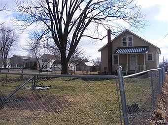 4th image of 605 E Pear Ave