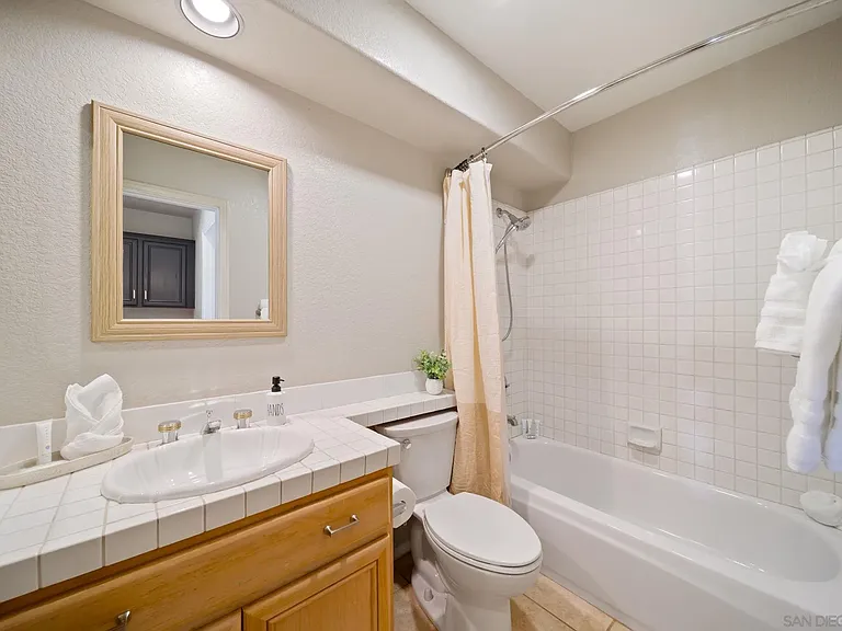 18106 Chieftain Ct — Photo 46