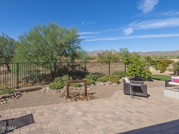 3rd image of 13607 N Meadowhawk Ln