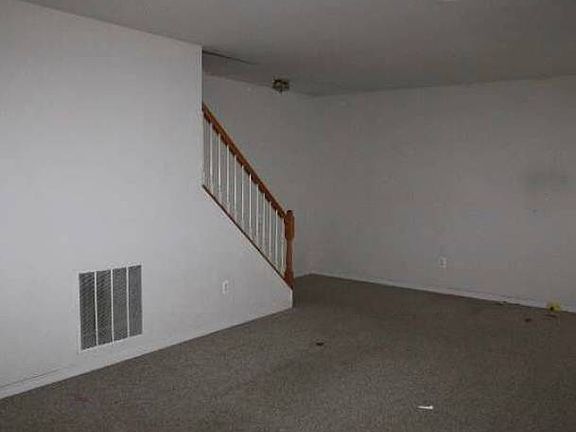 2nd image of 6315 Grafton Farm Dr
