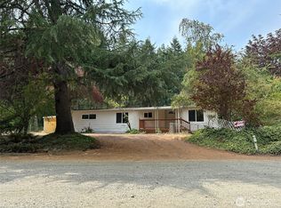 21 E North Lake Drive, Shelton, WA 98584