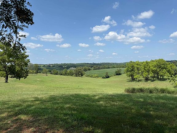 5th image of W6708 Smock Valley Rd
