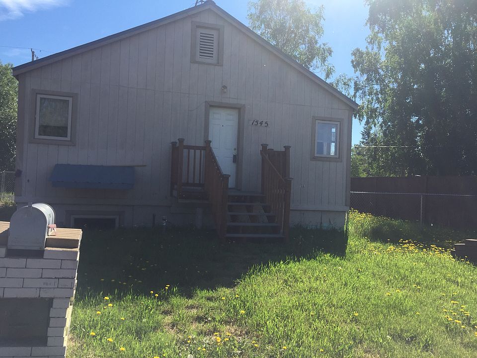 1st image of 1545 Noble St