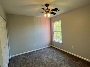 118 Nobska Light Ct, Simpsonville, SC 29681