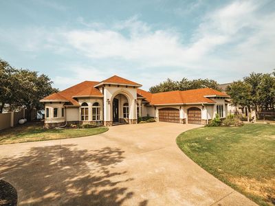 550 Oak Point Dr, May, TX, 76857
