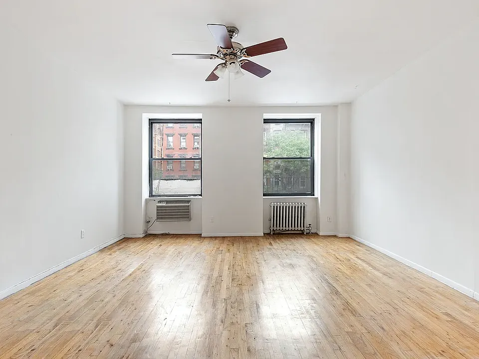 361 3rd Ave #2