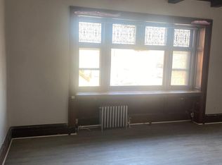325 Roseville Ave APT 1R, Newark, NJ 07107