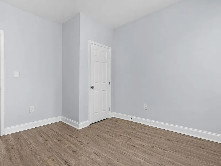 510 N Edgewood St — Photo 14