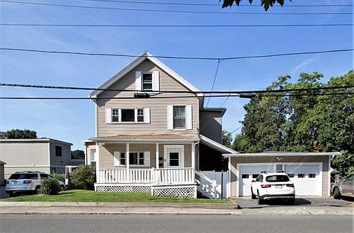 1st image of 94 Essex St