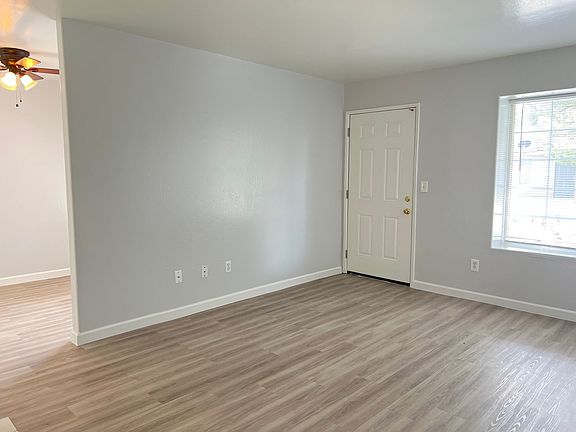 5th image of 4925 Rock Bottom Way APT 3