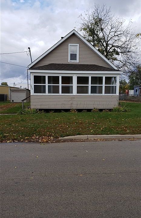 1st image of 1930 Wills Ave