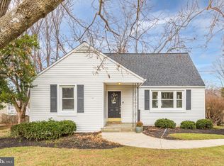 8312 Grove Rd, Ellicott City, MD 21043