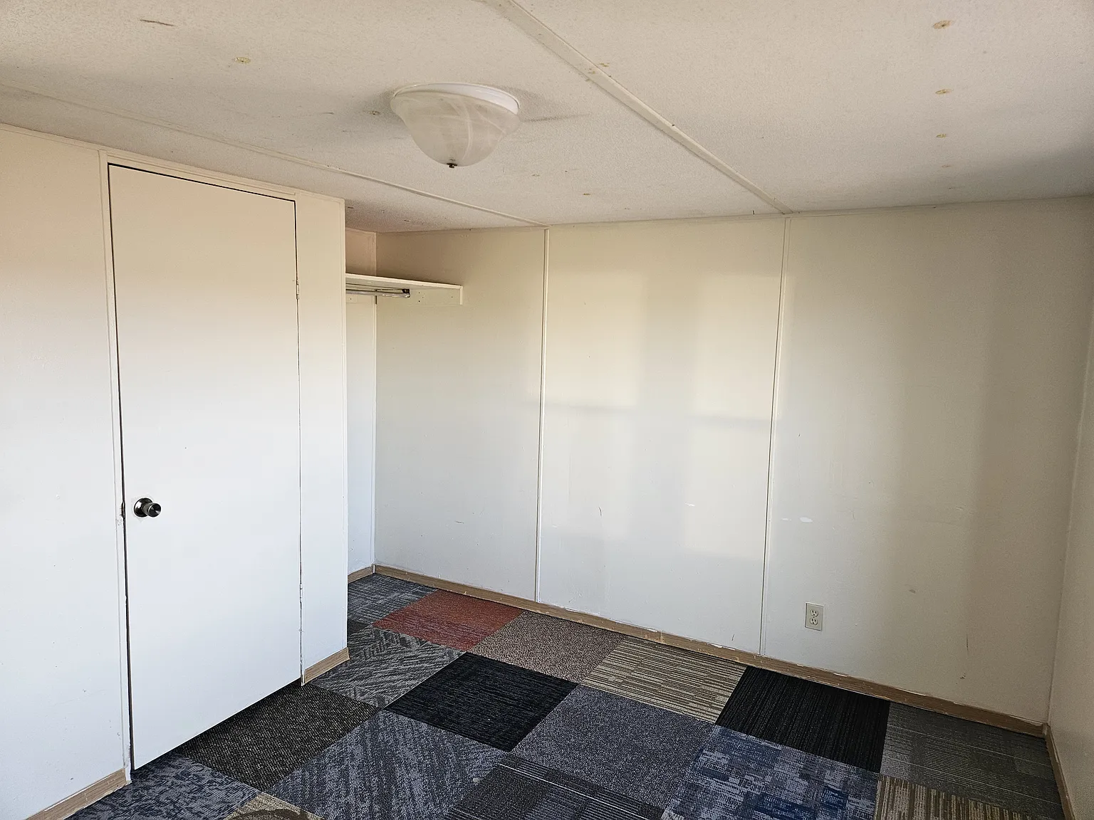 2 bed, 840 sqft, $1,000 — Photo 4