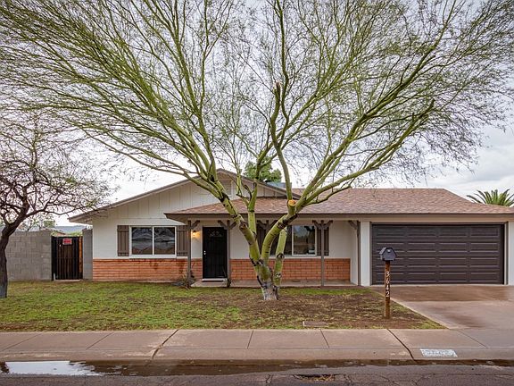3rd image of 3642 W Cheryl Dr