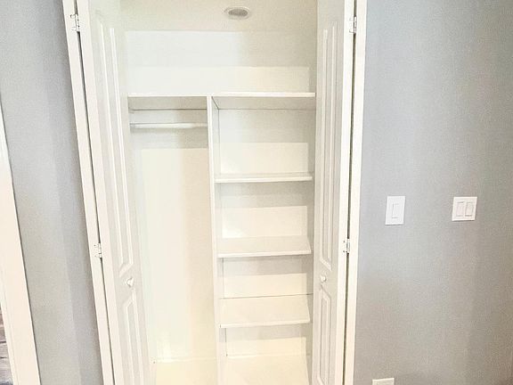 2nd image of 855 N Parkside Ave APT 1R