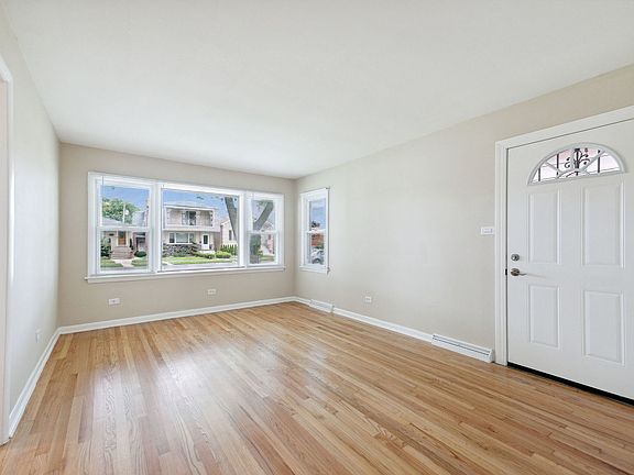 4th image of 4318 N Newland Ave