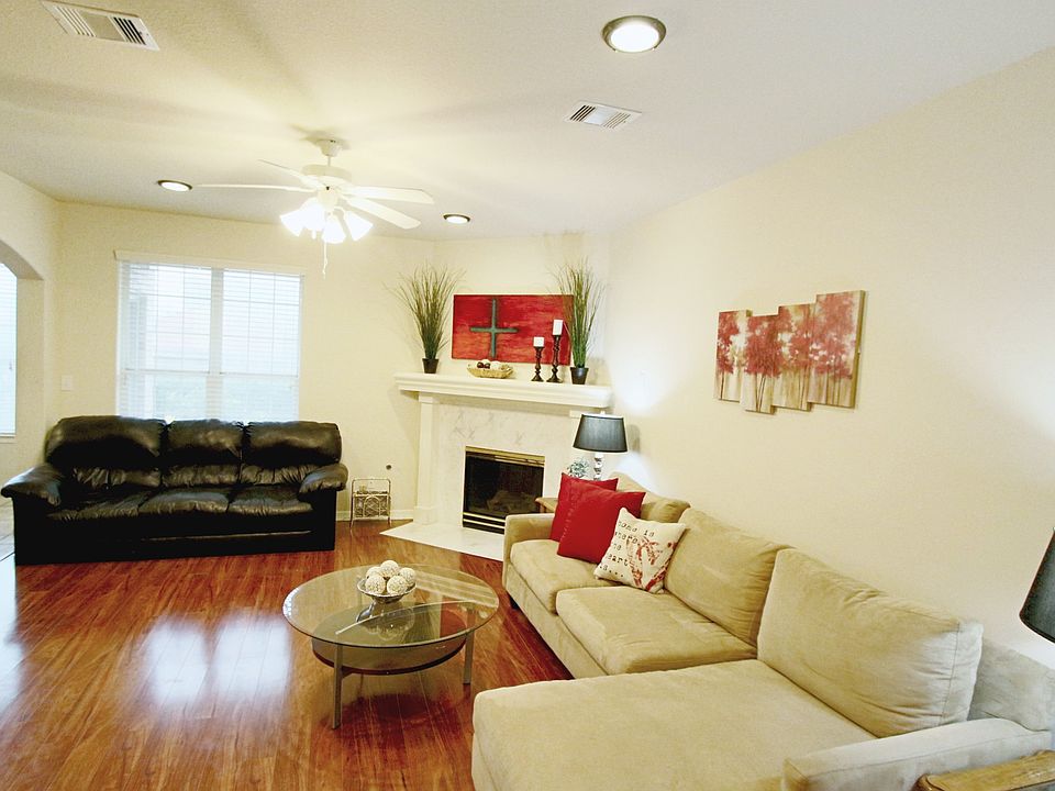 2nd image of 7535 S Linpar Ct