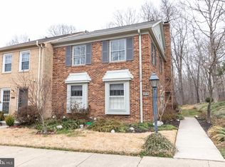 8018 Bethelen Woods Ln, Springfield, VA