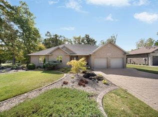 22 Two Creeks Ln, Chatham Kent, ON N0P 2P0