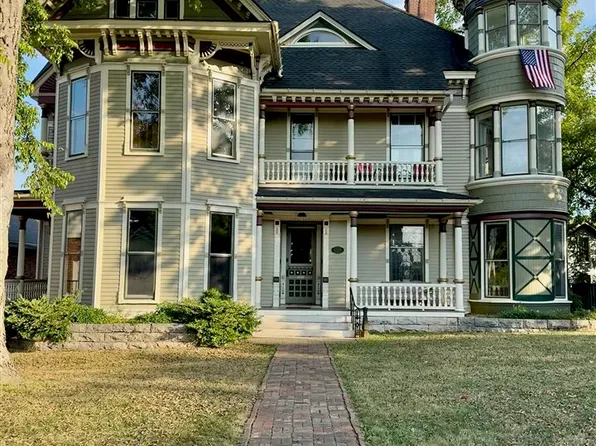 1310 College St, Bowling Green, KY 42101