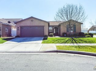 14707 Coneflower Dr, Bakersfield, CA 93314